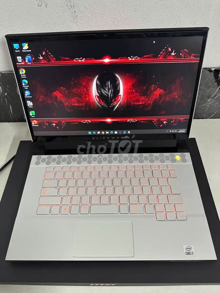 Alienware M15 R3 I7-10875H 15.6 inch. Mua bán Laptop tại Quận 1 Tp Hồ Chí Minh được đăng bởi Hội Đồ Điện Tử hình 1