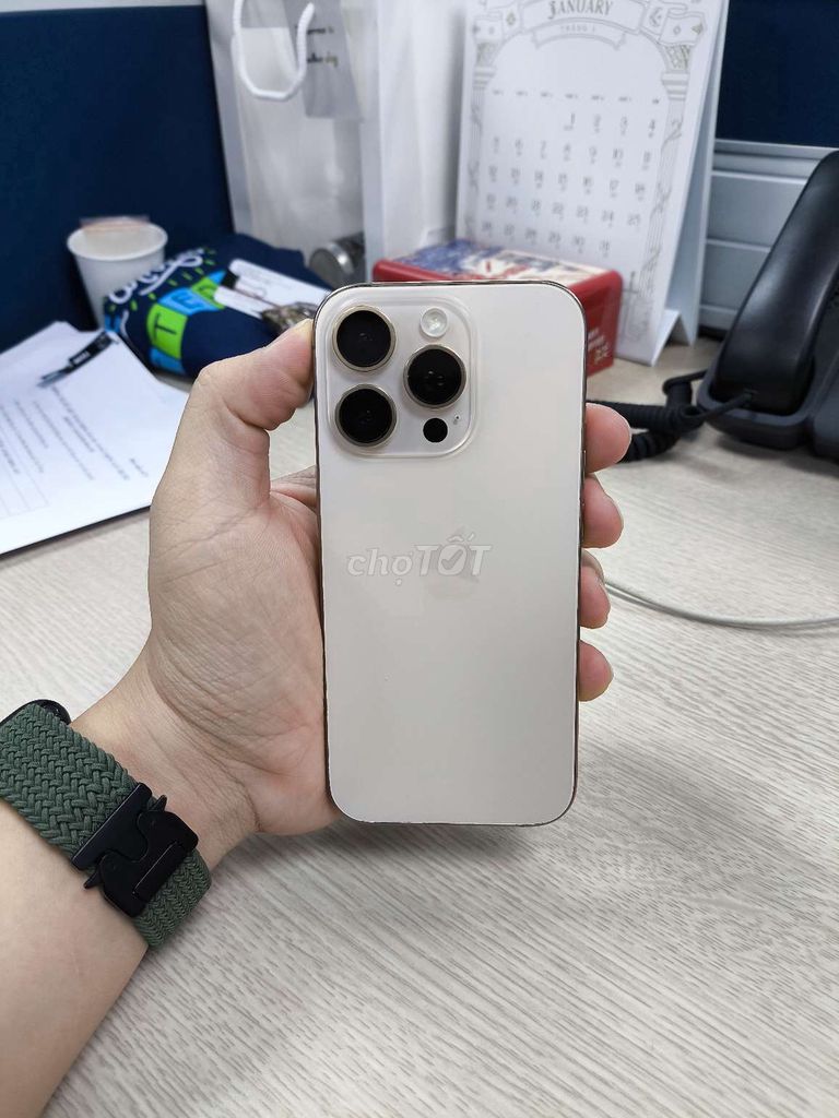 Apple iPhone 16 Pro 128GB zin full. Mua bán Điện thoại tại Quận Hồng Bàng Hải Phòng được đăng bởi Vũ Hoàng Hải hình 1