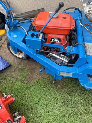 Máy rảy các sân cỏ Kubota Nhật Bản. Mua bán Phương tiện khác tại Quận 8 Tp Hồ Chí Minh được đăng bởi Nguyen van duc