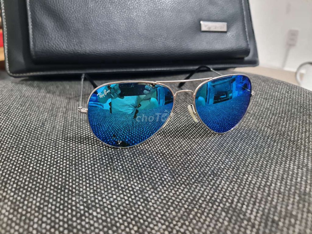 Gọng Rayban kính bể