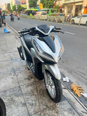 Honda Vario 150 2021 Bạc 90%