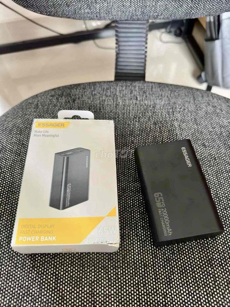 Sạc dự phòng 20000mah sạc nhanh 65W sạc dc Macbook