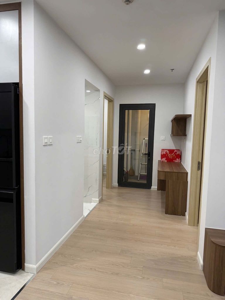 Новая отремонтированная квартира в Vinhomes Ocean Park 1