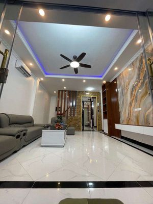 Lô góc bùi xương trạch 40m*5t giá 8,3 tỷ. Mua bán nhà ở tại Quận Thanh Xuân Hà Nội được đăng bởi Lê vinh quang