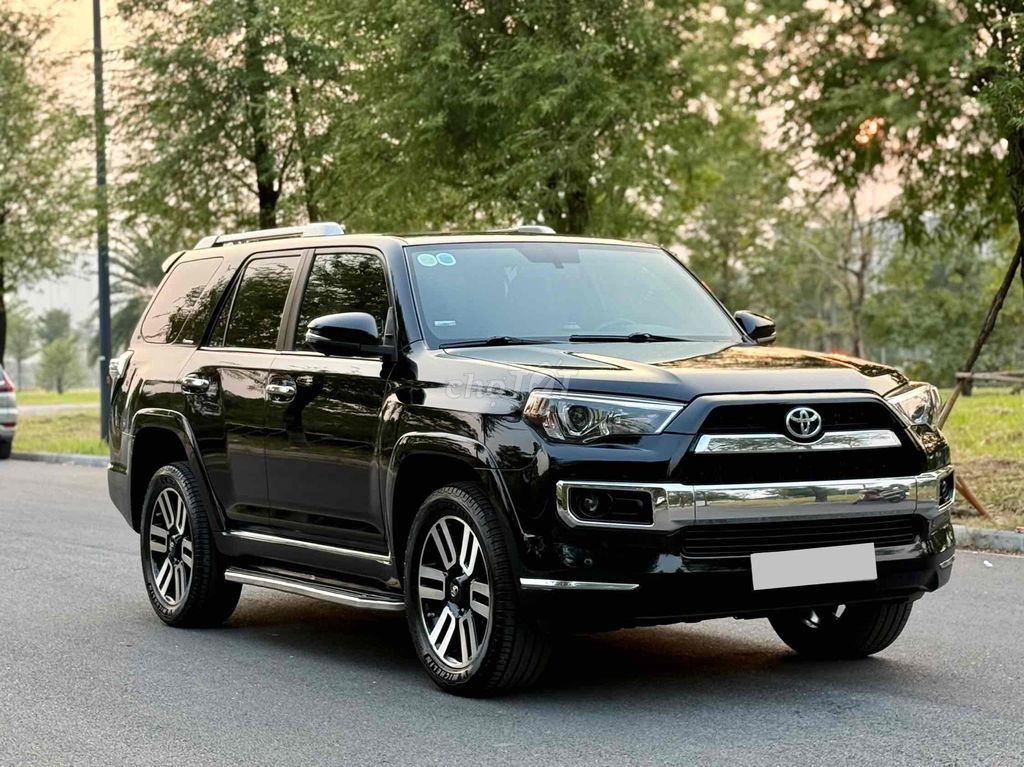 Toyota 4 Runner limited - sản xuất 2013 full hãng