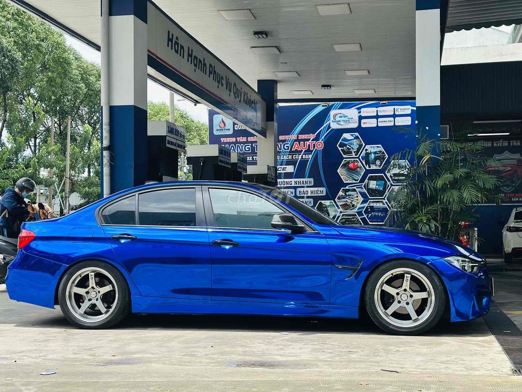 BMW 3 Series 2013 320i - 83000 km. Mua bán Ô tô tại Quận Gò Vấp Tp Hồ Chí Minh được đăng bởi nguyễn quốc trinh hình 11