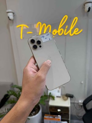 12 Promax 128Gb Quốc Tế zin full đẹp Gold. Mua bán Điện thoại tại Quận Thanh Xuân Hà Nội được đăng bởi Ngô Tráng T Mobile