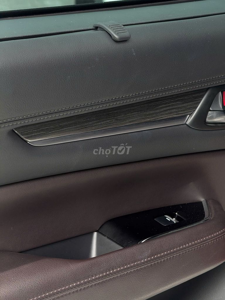 Mazda CX8 Premium 2024, đi đúng 2 vạn km, màu đẹp. Mua bán Ô tô tại Quận Long Biên Hà Nội được đăng bởi Long Biên Cars hình 17