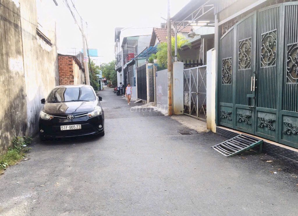 Bán đất tặng trọ 2 tầng thu nhập 180tr/ năm, 99m2 ngang 7m sát QL1K