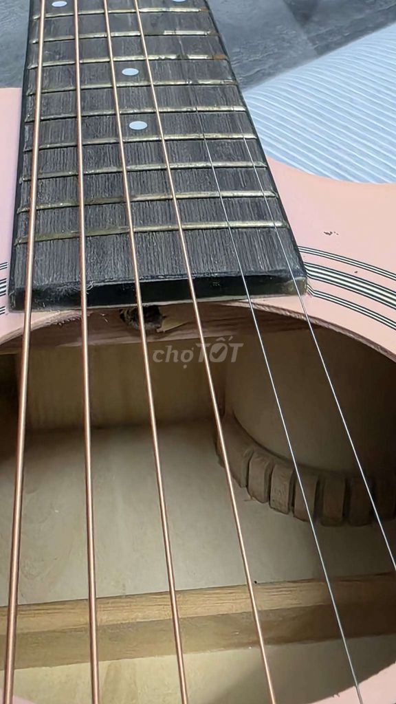 Đàn guitar Gỗ Hồng Cả nam và nữ. Mua bán Nhạc cụ tại Thị xã Tân Uyên Bình Dương được đăng bởi vu thien nguyen hình 1