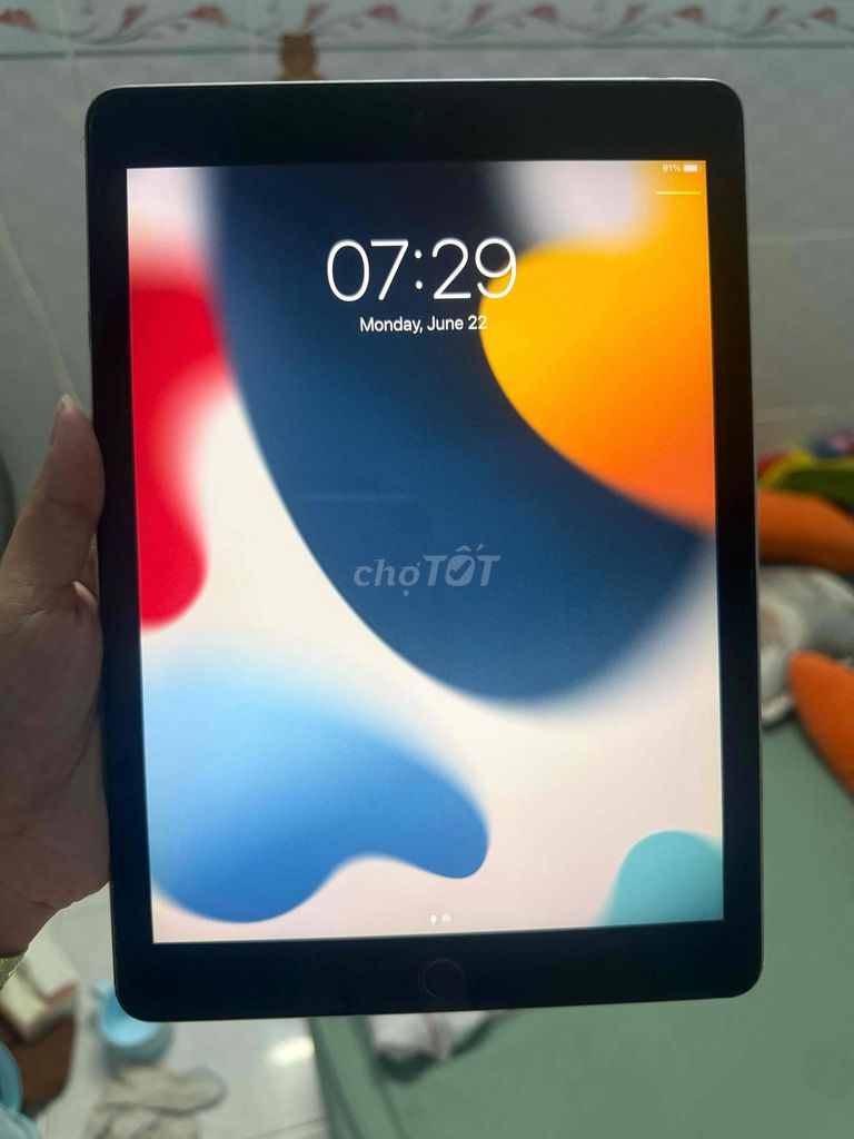 Apple iPad Air 2 Xám đẹp keng còn dán keo. Mua bán Máy tính bảng tại Quận 12 Tp Hồ Chí Minh được đăng bởi Trân  hình 1