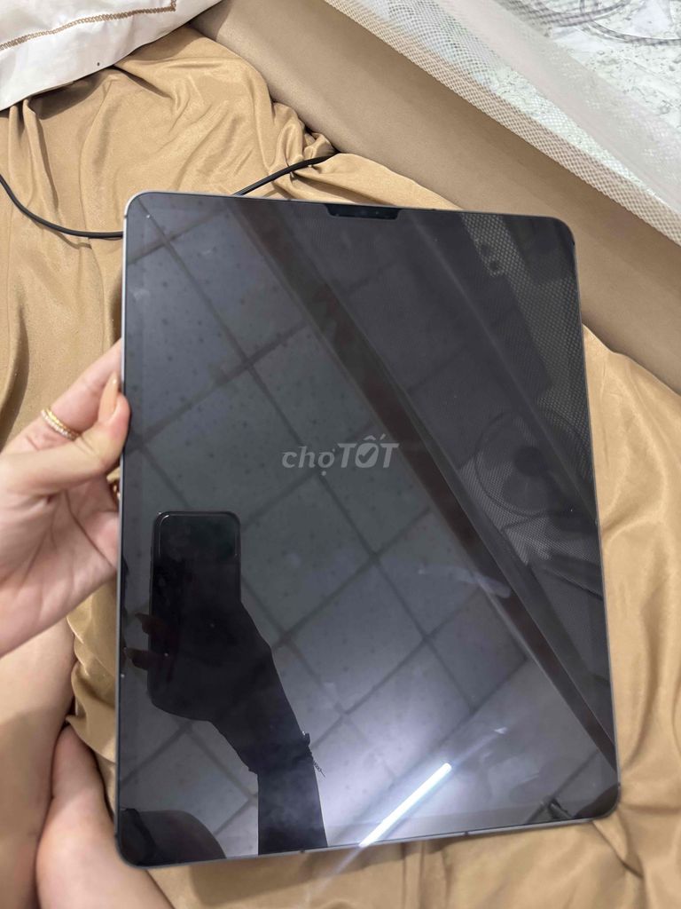 Apple iPad Pro 2021 5G Xám. Mua bán Máy tính bảng tại Huyện Bình Chánh Tp Hồ Chí Minh được đăng bởi Trà My hình 1