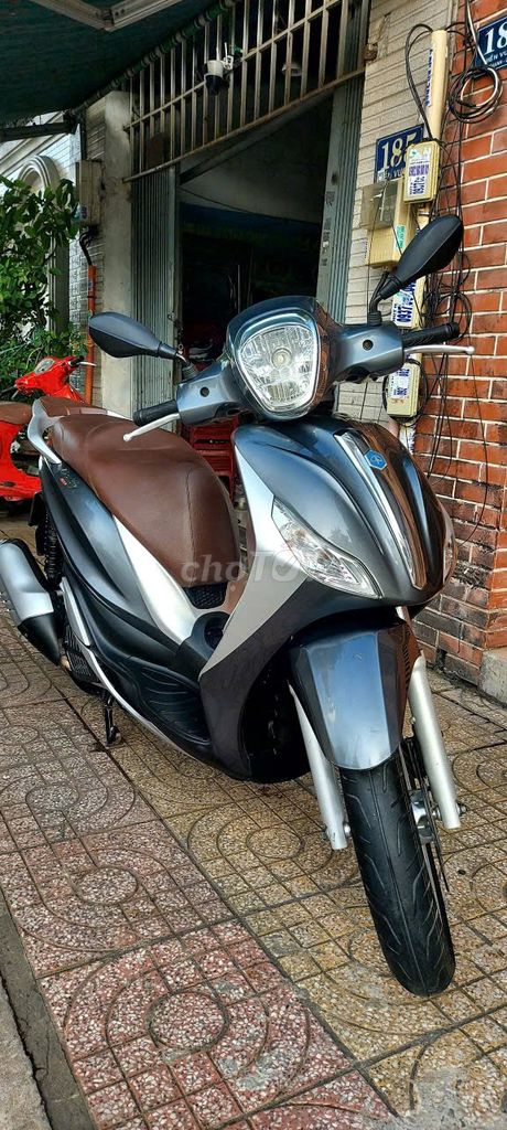 e đổi xe nên cần bán ạ. Mua bán Xe máy tại Quận 12 Tp Hồ Chí Minh được đăng bởi Thiên Bin hình 1