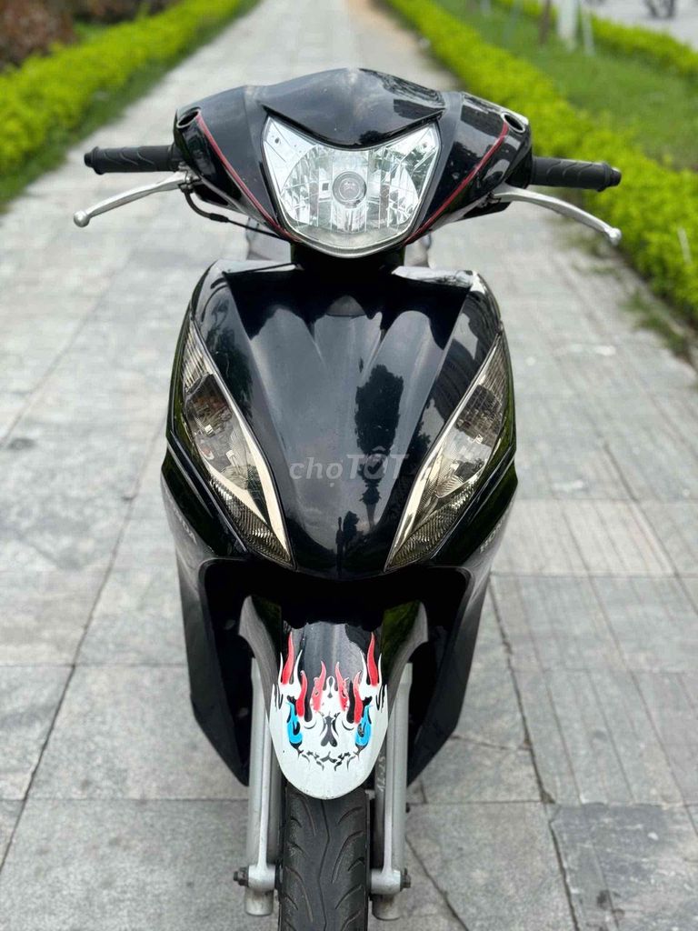 Honda Vision 2015 đen xe còn mới máy zin