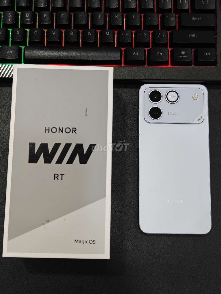 Honor WIN RT 12/256 99% sạc 42 lần Fullbox. Mua bán Điện thoại tại Quận Ninh Kiều Cần Thơ được đăng bởi Nguyễn Toàn hình 1