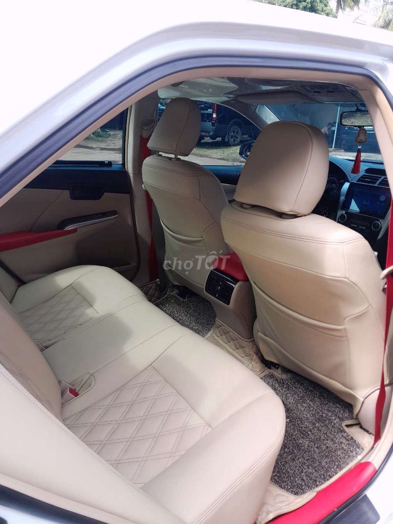 Camry 2.0 sx 2014 - 93000 km xe cọp 1 chủ mua mới. Mua bán Ô tô tại Quận Tân Phú Tp Hồ Chí Minh được đăng bởi Đoàn Thiên Ân  hình 9