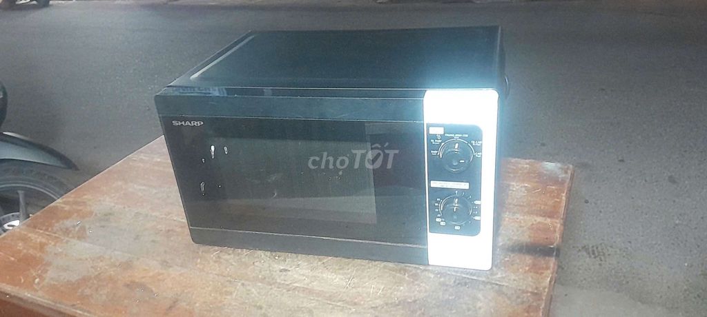 Lò vi sóng Sharp 20 lít. Mua bán Bếp, lò, đồ điện nhà bếp tại Quận Bình Tân Tp Hồ Chí Minh được đăng bởi Bich Vân hình 1