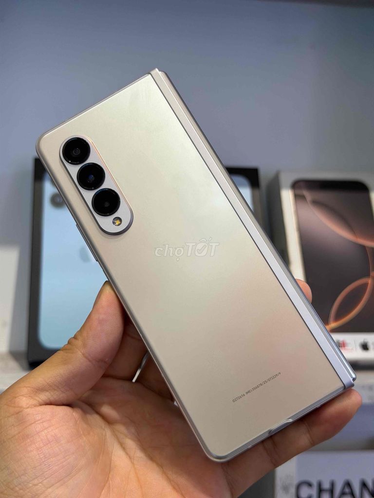 Samsung Zfold 3 256GB Vàng 98.5%. Mua bán Điện thoại tại Quận 3 Tp Hồ Chí Minh được đăng bởi Trịnh Quang Linh hình 1
