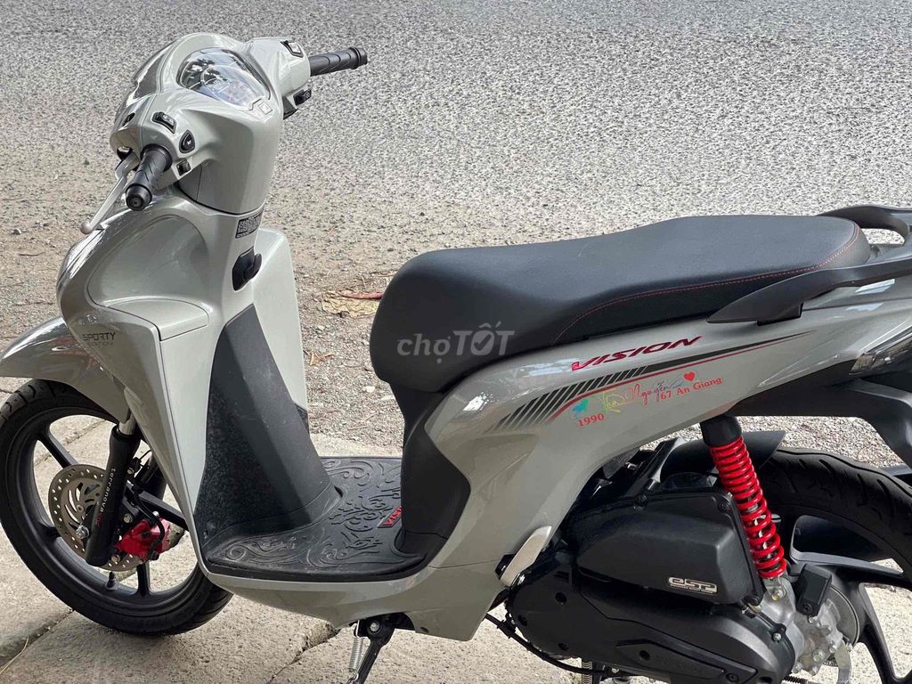 thanh lý xe mới. hạy 4k cây mới keng. Mua bán Xe máy tại Thị xã Tân Uyên Bình Dương được đăng bởi Le van hieu hình 4