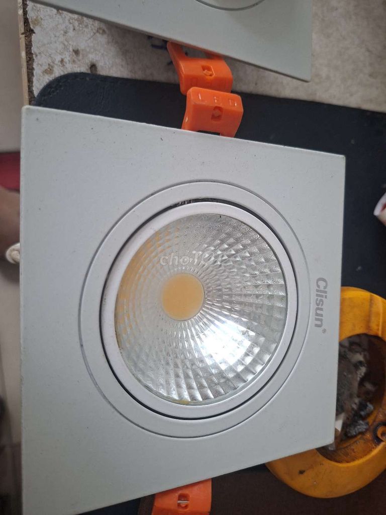 Đèn âm trần Clisun 7W Vàng Vuông. Mua bán Đèn tại Huyện Bình Chánh Tp Hồ Chí Minh được đăng bởi Lưu Diệp hình 1
