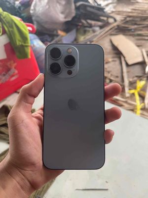 Iphone 13. Mua bán Điện thoại tại Huyện Chợ Lách Bến Tre được đăng bởi Vô Diện