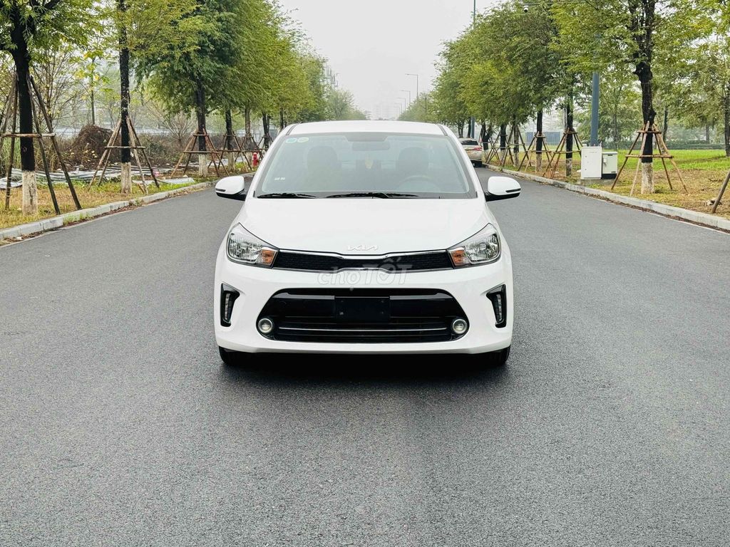 Kia Soluto 2022 AT Luxury - 35000 km