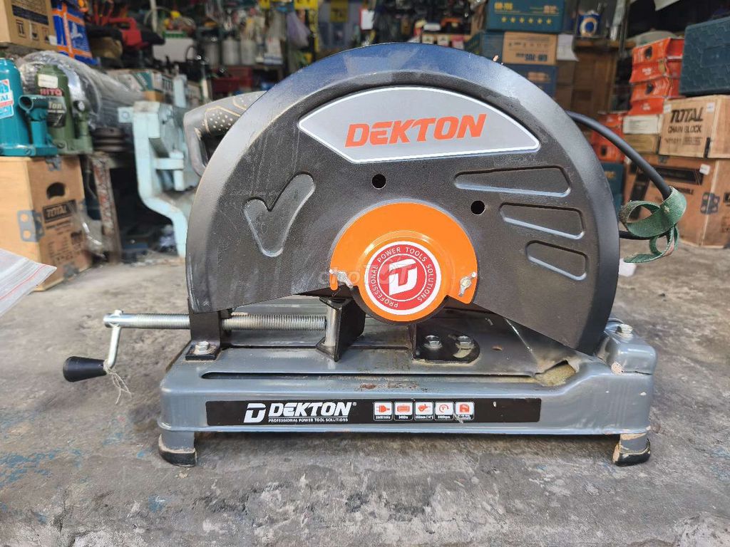 Máy cắt sắt Dekton CS2400PRO 2400W 355mm. Mua bán Đồ chuyên dụng, Giống nuôi trồng tại Quận Ninh Kiều Cần Thơ được đăng bởi Lâm Quốc Trung  hình 1