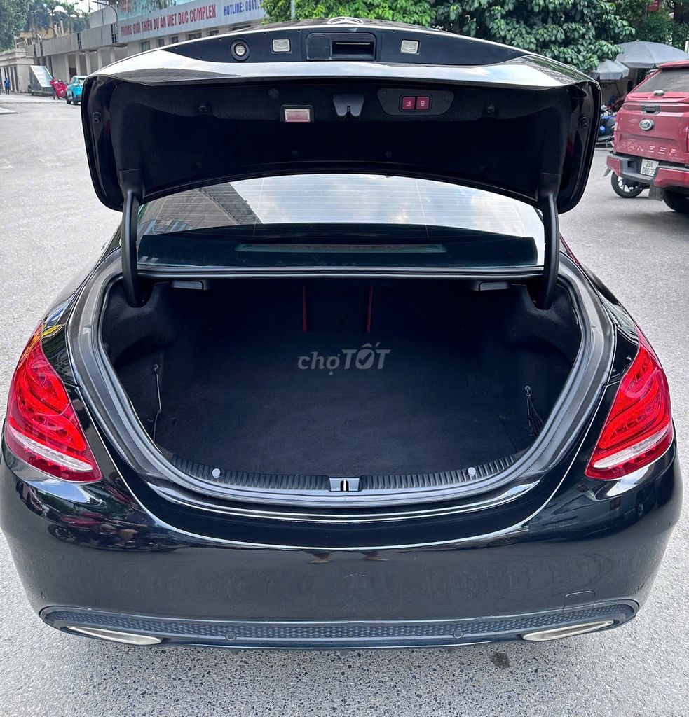 Mercedes Benz C250 AMG 2015 model 2016. Mua bán Ô tô tại Quận Thanh Xuân Hà Nội được đăng bởi Nguyễn Tuấn Hoàng hình 12