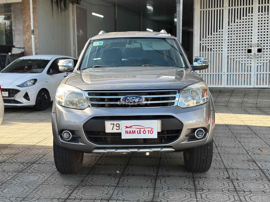 Ford Everest 2014 Limited số tự động. Mua bán Ô tô tại Thành phố Pleiku Gia Lai được đăng bởi Nam lê hình 1