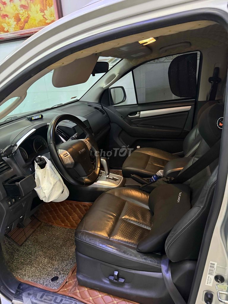 Isuzu Mu X 2017 3.0 AT - 120000 km. Mua bán Ô tô tại Quận Bình Tân Tp Hồ Chí Minh được đăng bởi Lê cao trung hình 5