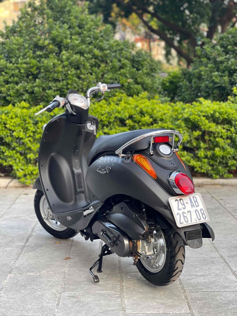 Sym Elite 50cc 2023 đen sần xe đẹp như mới. Mua bán Xe máy tại Quận Cầu Giấy Hà Nội được đăng bởi Anh Khoa hình 2