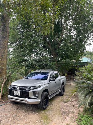 Mitsubishi Triton 2019 4x2 AT Mivec Premium - 1030. Mua bán Ô tô tại Huyện Phú Giáo Bình Dương được đăng bởi nguyễn đức thắng 