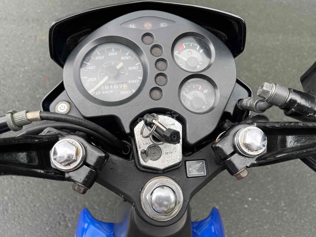 Honda Sonic 125 2006 Xanh trắng. Mua bán Xe máy tại Quận Ninh Kiều Cần Thơ được đăng bởi Tuấn Khoa hình 4