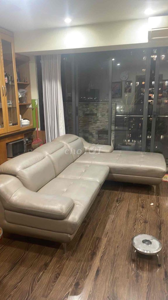 Ghế sofa da hiện đại màu Nâu nhạt. Mua bán Bàn ghế tại Quận Hoàng Mai Hà Nội được đăng bởi Vutoan hình 1