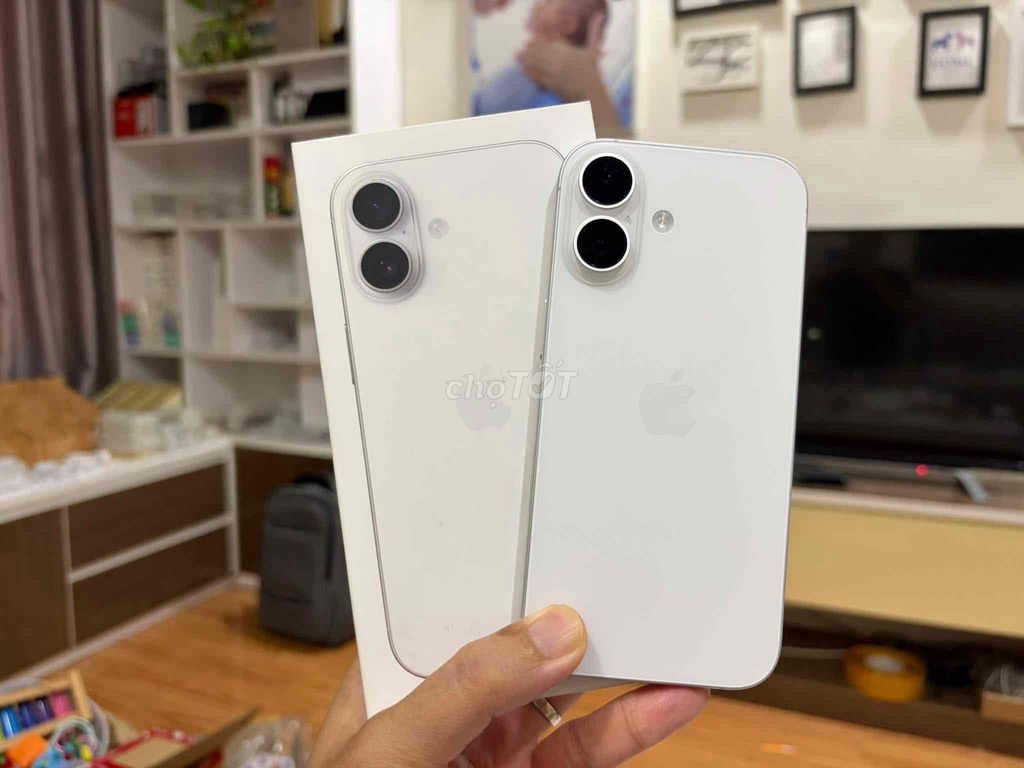 iPhone 17 256GB Trắng FULLBOX BH APPLE 10/2026. Mua bán Điện thoại tại Quận Thanh Xuân Hà Nội được đăng bởi Nguyễn Huy Dũng hình 1
