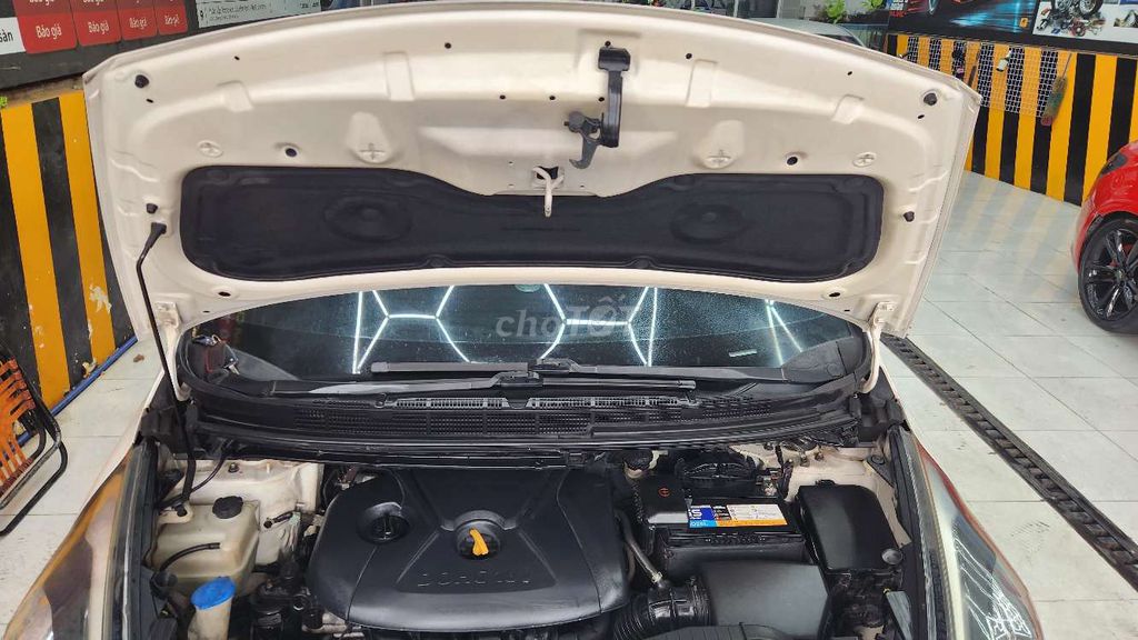 Kia Rondo dklb 2016, số tự động, xe gia đình. Mua bán Ô tô tại Thành phố Thủ Dầu Một Bình Dương được đăng bởi Nguyễn Gia Bình Dương hình 11