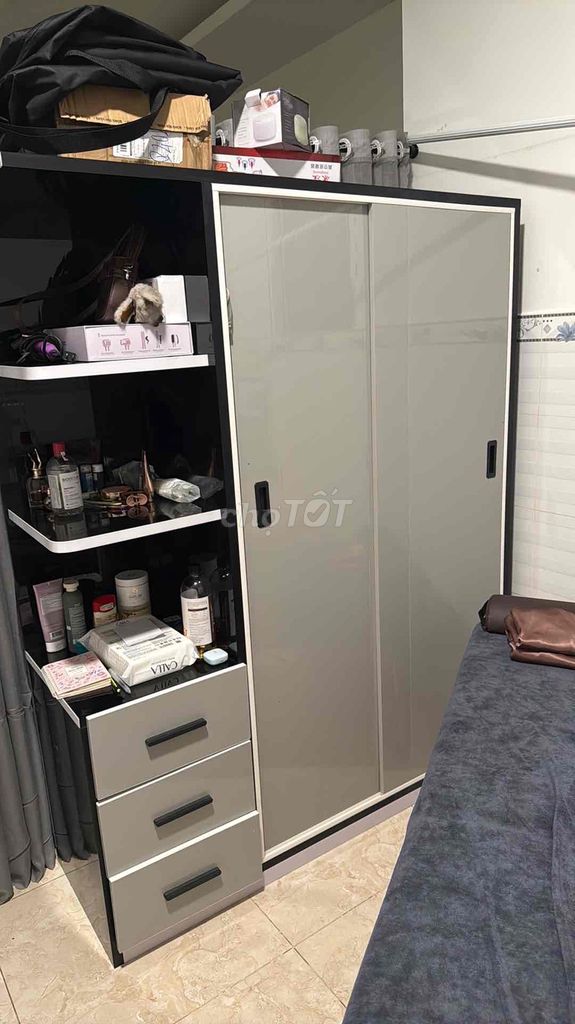 Tủ quần áo gỗ công nghiệp hiện đại. Mua bán Tủ, kệ gia đình tại Quận 7 Tp Hồ Chí Minh được đăng bởi Vyyyy hình 1