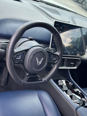 VinFast VF8 2023 Plus - 42000 km. Mua bán Ô tô tại Quận Long Biên Hà Nội được đăng bởi Phụngg