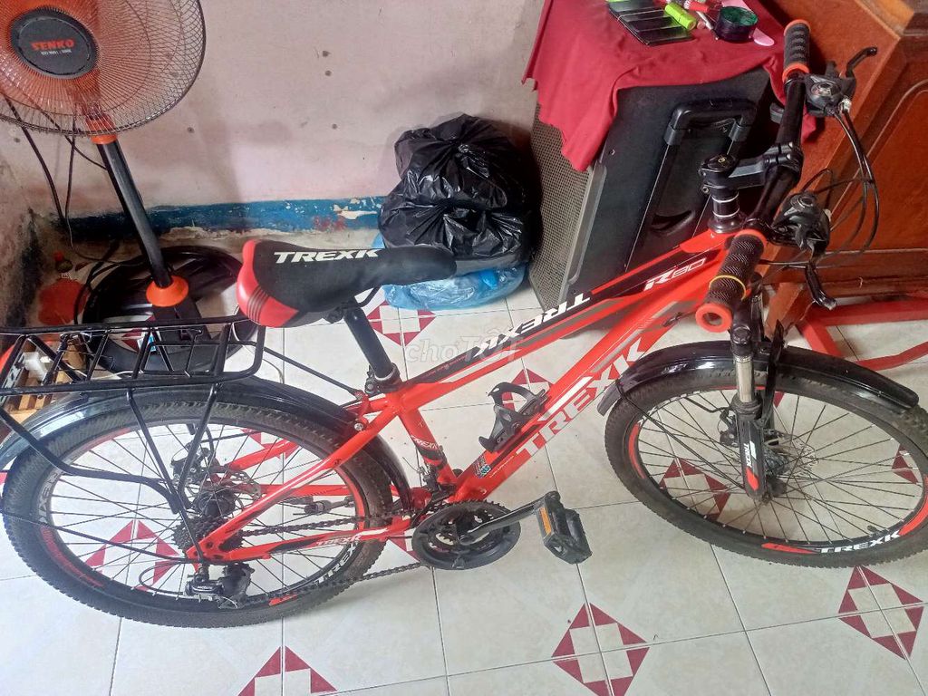 Xe đạp địa hình TREXIK Đỏ đã qua sử dụng. Mua bán Xe đạp tại Thành phố Thủ Dầu Một Bình Dương được đăng bởi Mr Hung hình 2