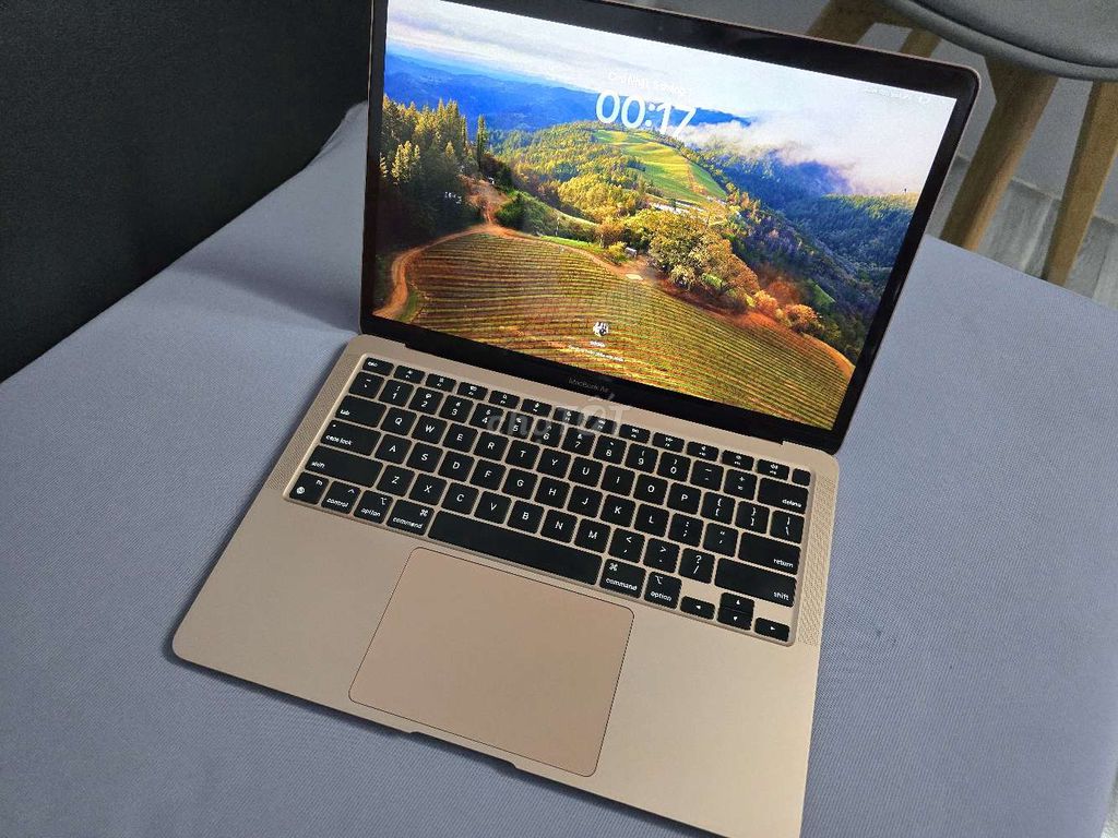 Macbook air M1 8/256gb máy  zin 100% giá đi nhanh