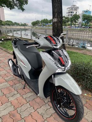 cần bán SH125 CBS BSTPHCM. Mua bán Xe máy tại Quận 7 Tp Hồ Chí Minh được đăng bởi mr Dương