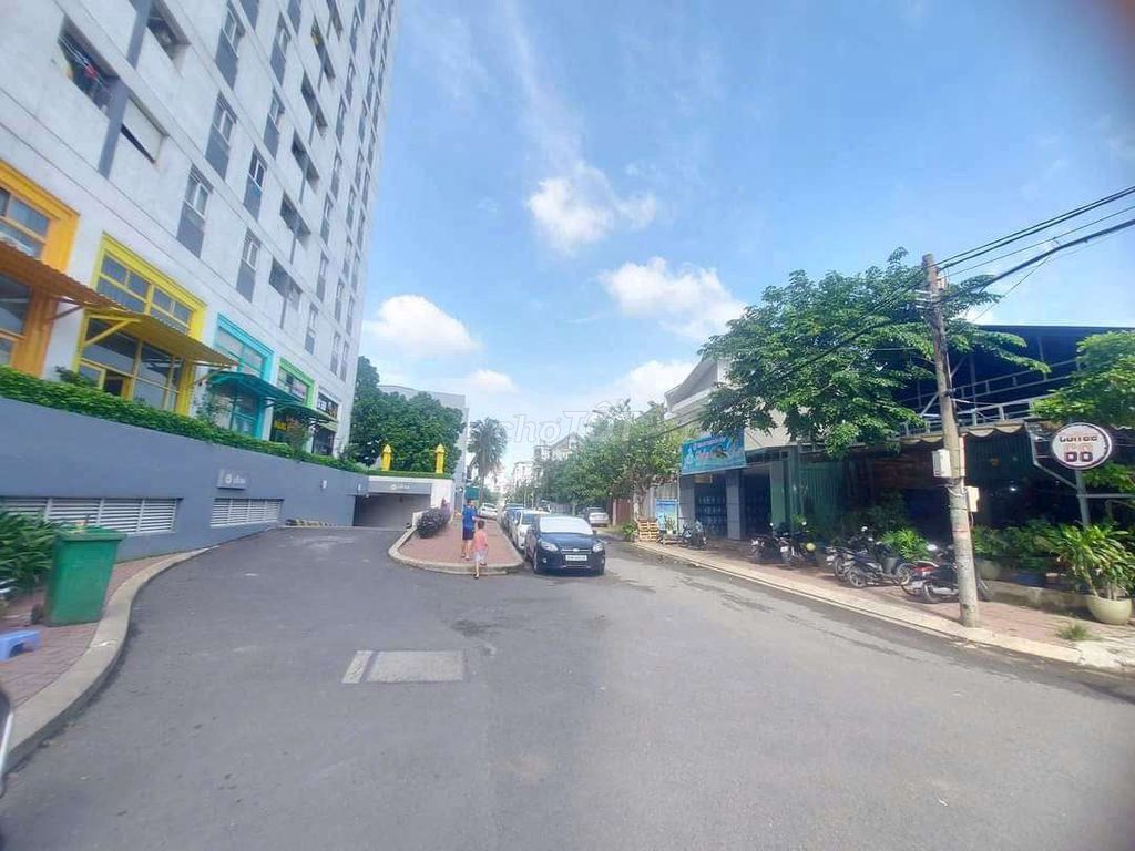 SHOPHOUSE 57M2, SD 100M2 SỔ RIÊNG  CC SÀI GÒN  METRO PARK GIÁ 2,75 TỶ