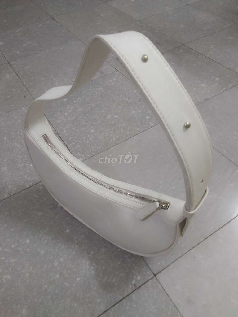 Túi xách thời trang. Mua bán Túi xách tại Quận Hai Bà Trưng Hà Nội được đăng bởi Tuấn hình 6