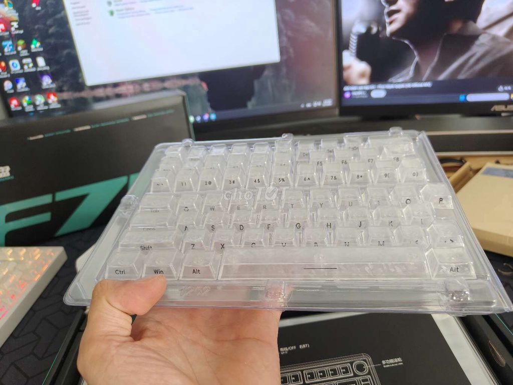 Keycap Carbon trong suốt Bàn phím cơ. Mua bán Phụ kiện (Màn hình, Chuột...) tại Quận 1 Tp Hồ Chí Minh được đăng bởi Ben hình 1