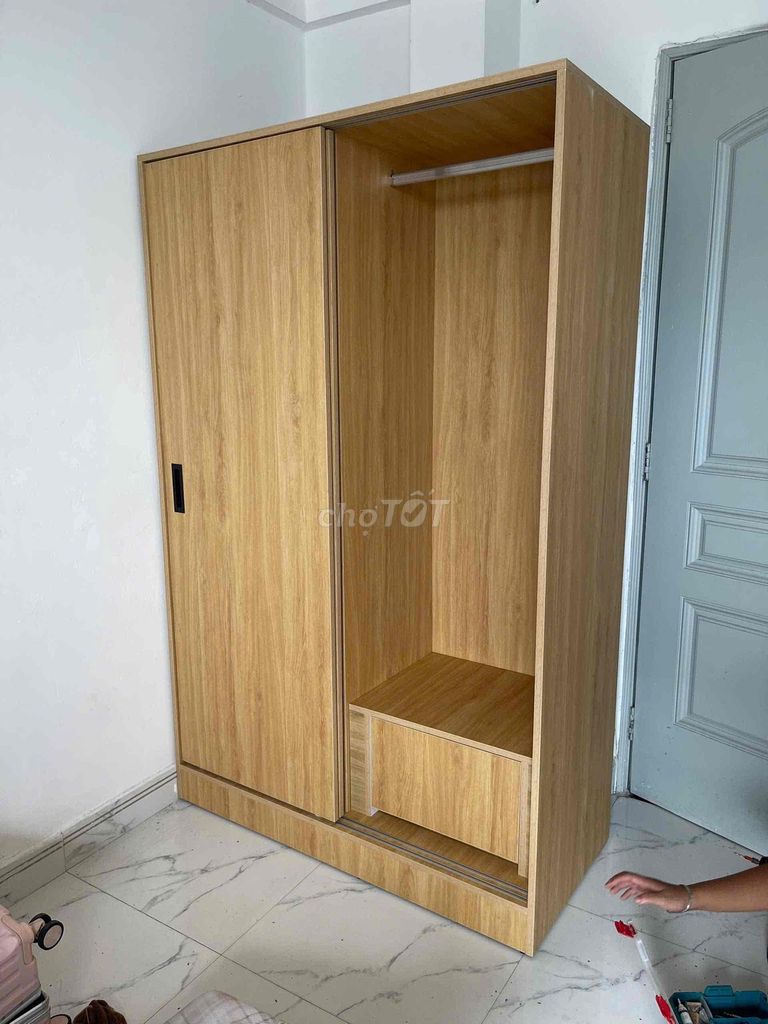 Tủ quần áo Gỗ công nghiệp Vàng vân gỗ Cửa lùa. Mua bán Tủ, kệ gia đình tại Quận Bình Tân Tp Hồ Chí Minh được đăng bởi TUẤN hình 1