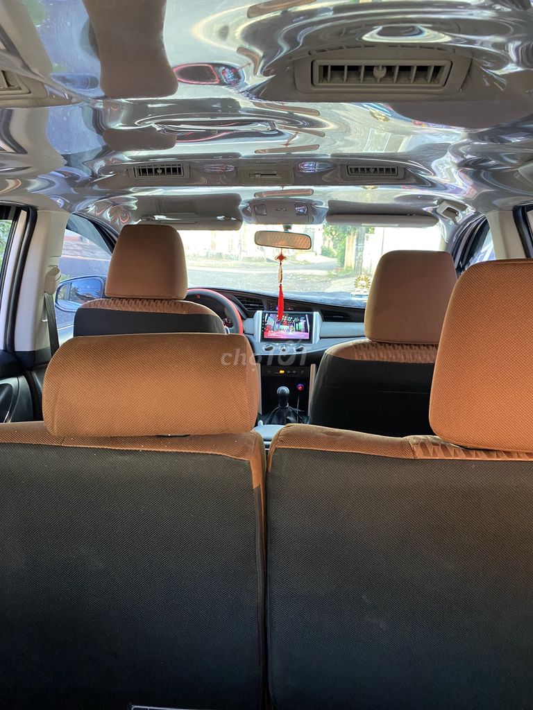 Toyota Innova 2019 E xe nhà đi không kinh doanh. Mua bán Ô tô tại Quận Bình Tân Tp Hồ Chí Minh được đăng bởi A vinh  hình 10