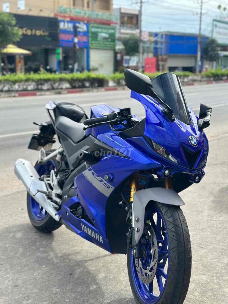 R15 chính chủ bán uỷ quyền ra biển sẵn, bao test. Mua bán Xe máy tại Thành phố Thuận An Bình Dương được đăng bởi Quân Anh Phạm hình 3