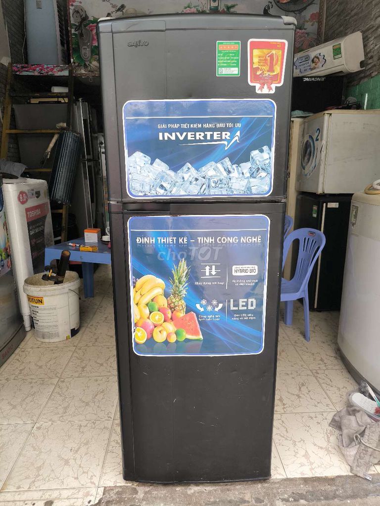 Tủ lạnh Sanyo Inverter Đen. Mua bán Tủ lạnh tại Thành phố Thuận An Bình Dương được đăng bởi Tuan duy hình 1