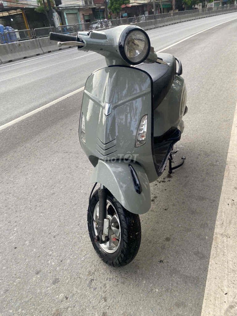 Vespa 50 đời cao êm đẹp như hình. Mua bán Xe máy tại Quận Hồng Bàng Hải Phòng được đăng bởi Ly  hình 1
