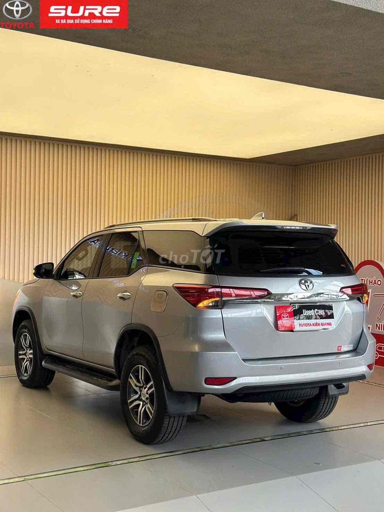 Toyota Fortuner 2019 2.4G 4x2 AT - 164819 km. Mua bán Ô tô tại Thành phố Rạch Giá Kiên Giang được đăng bởi Huỳnh My Xe qua sử dụng chính Hãng Toyota  hình 2
